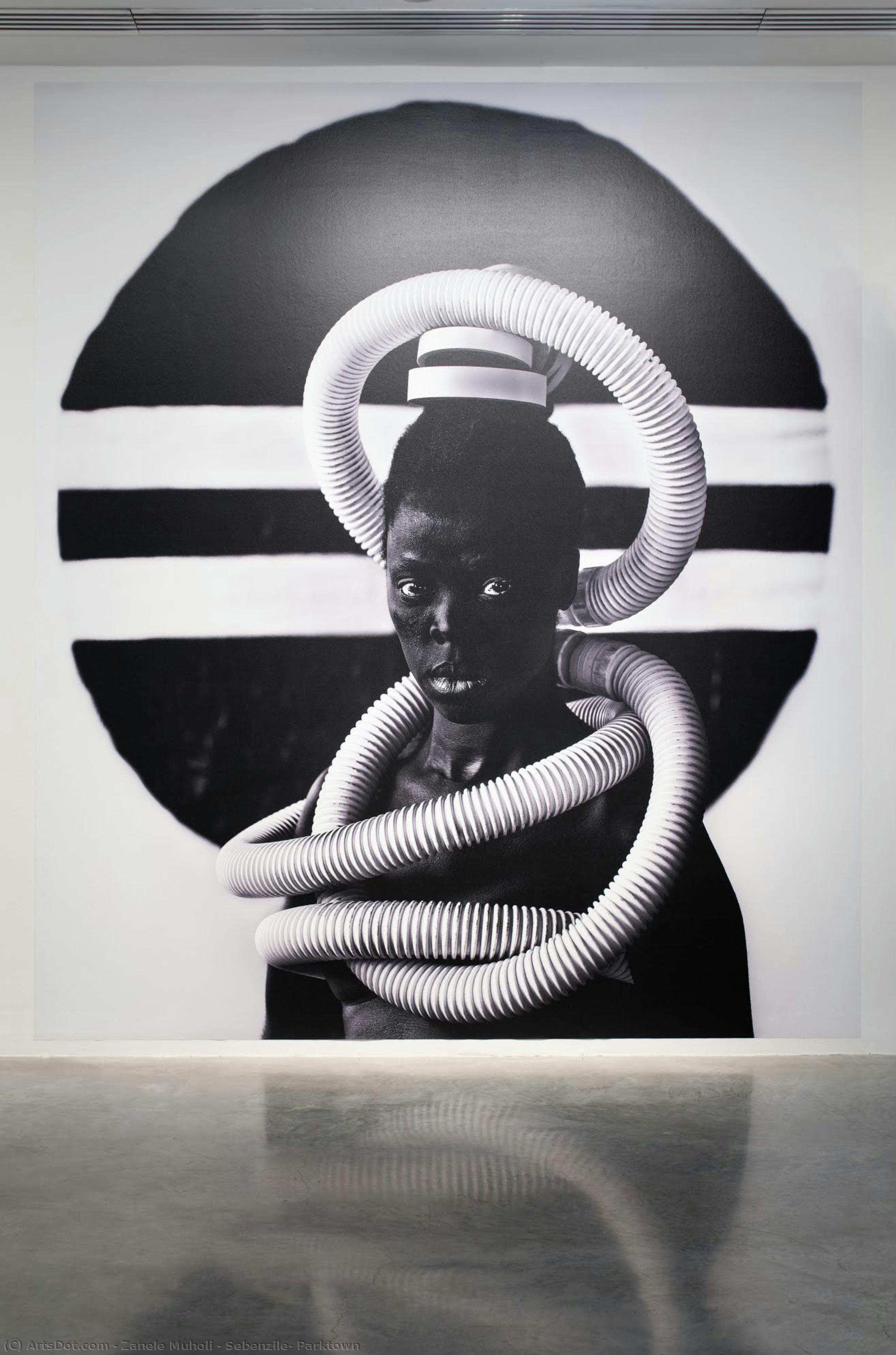 Sebenzile, Parktown — Zanele Muholi