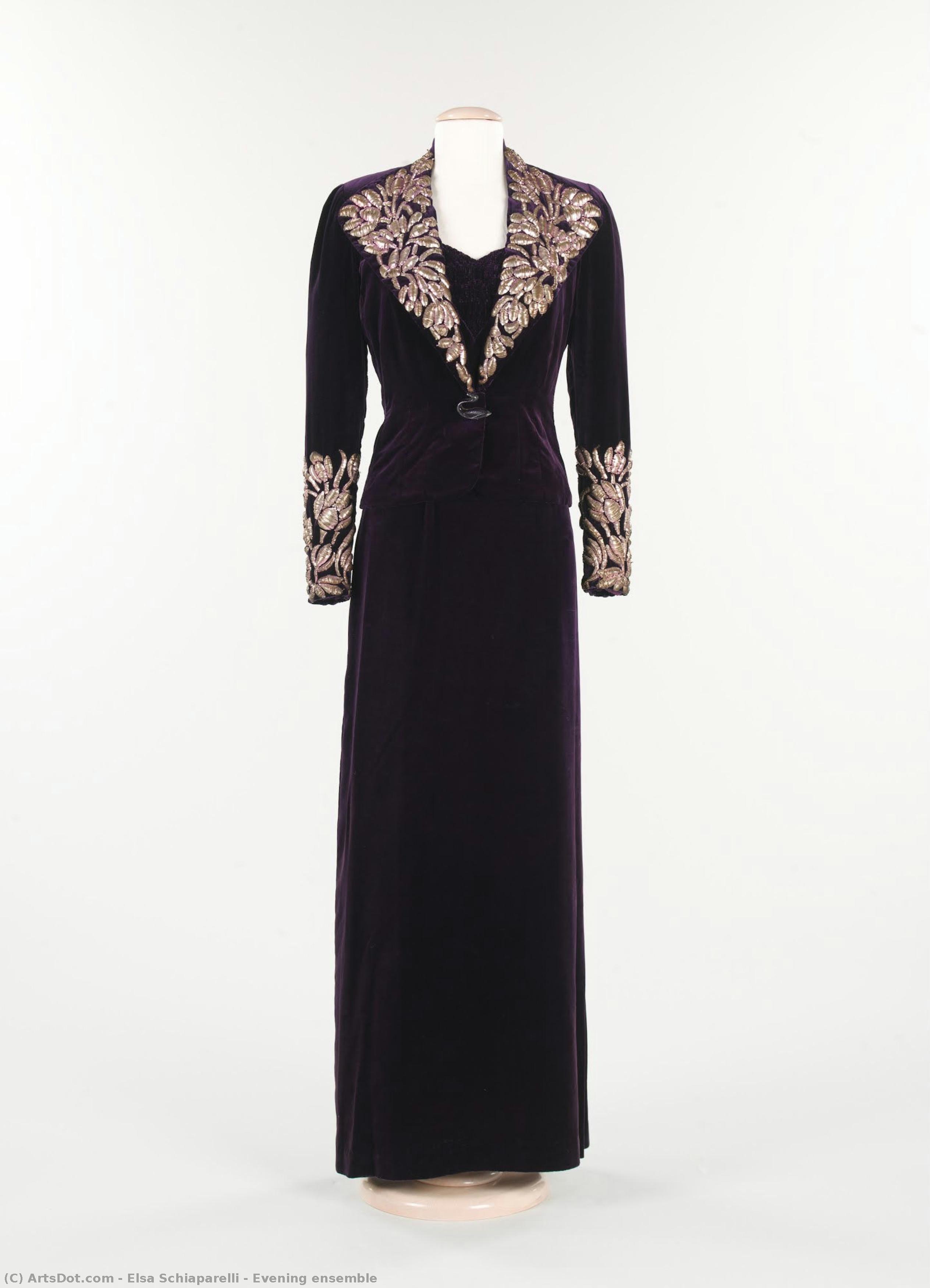 Evening Ensemble — Elsa Schiaparelliová