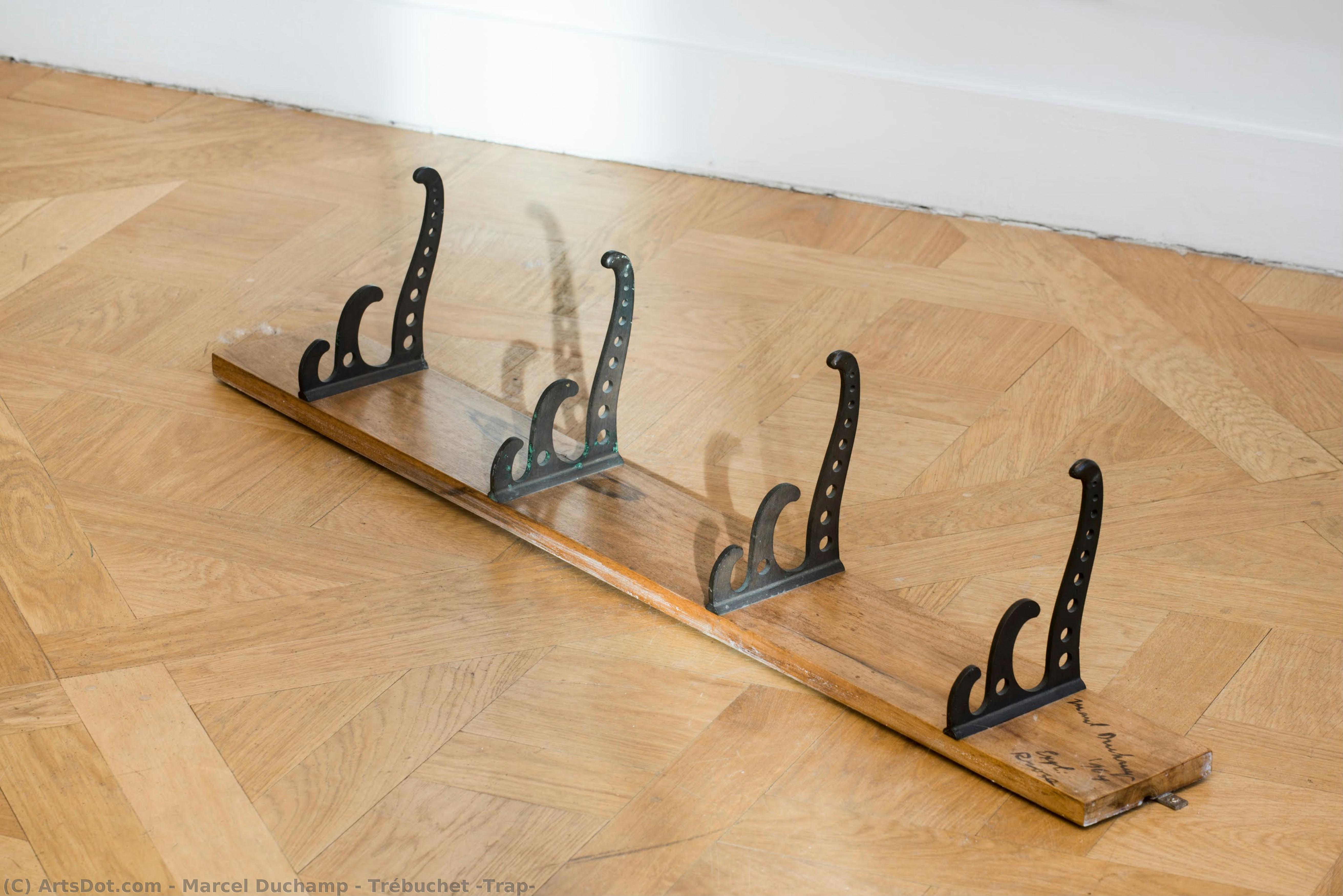 Trébuchet (trap) — Marcel Duchamp