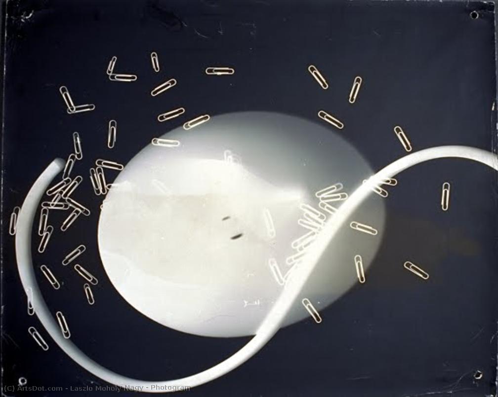 Photogram — László Moholy-nagy