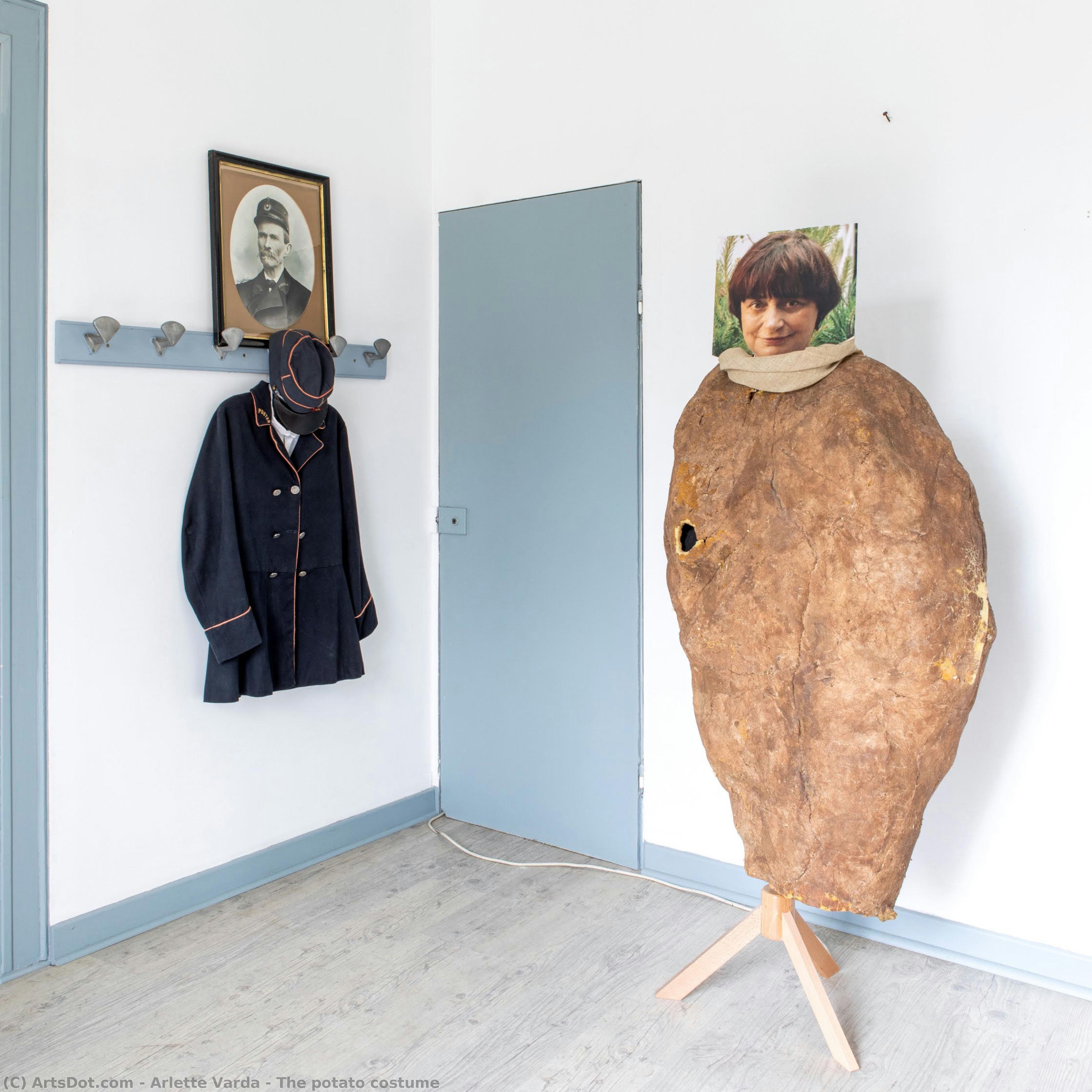 Kostým Bramborový — Arlette Varda