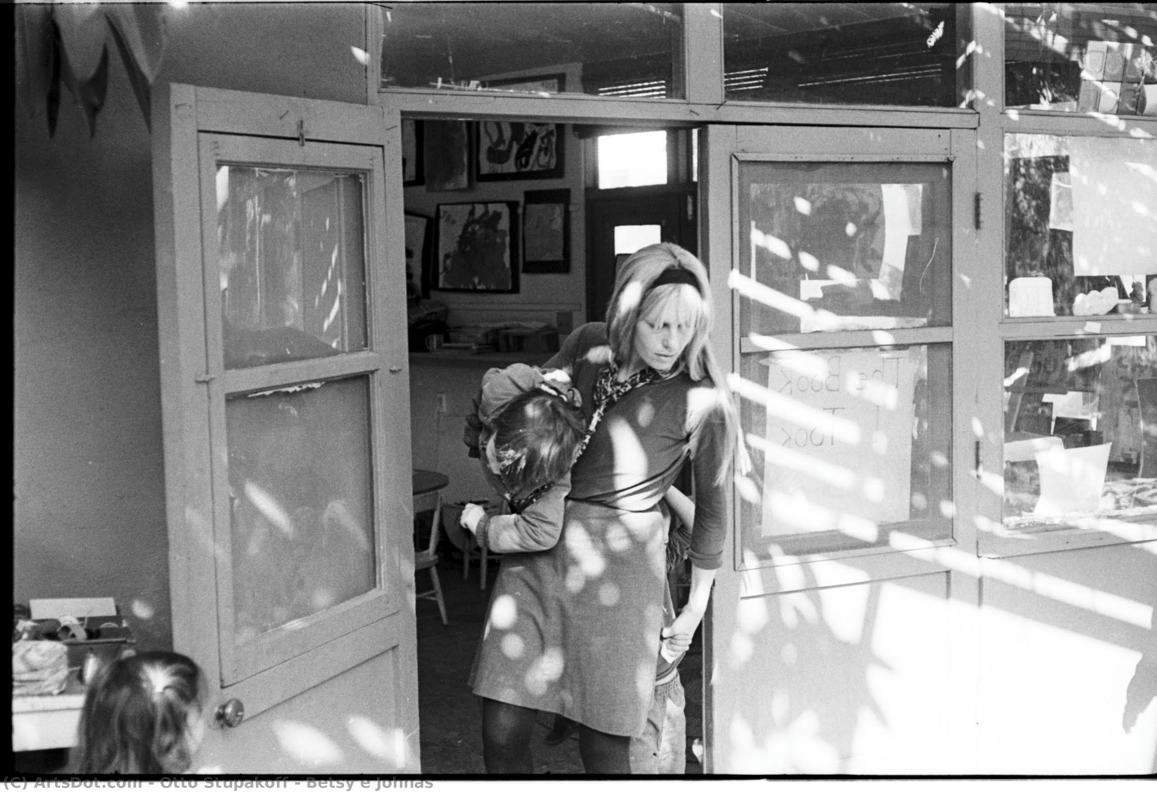 Betsy E Johnas — Otto Stupakoff