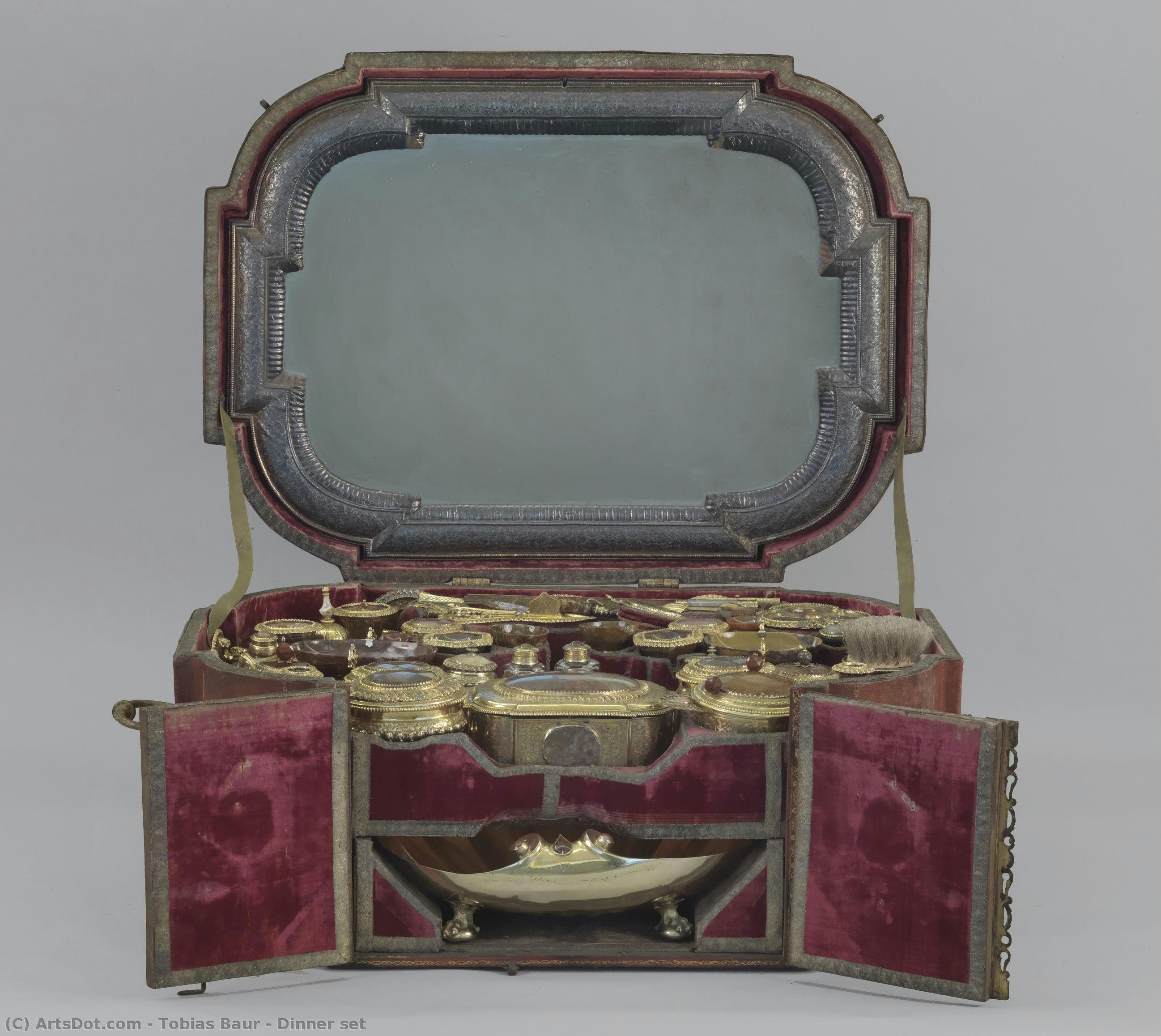 Dinner Set — Tobias Baur