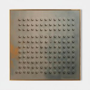 Ritmo Monolítico En Color Topo: Un Estudio Singular De Orden Geométrico Y Textura De Piedra — David Moreau
