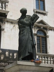 Marko Marulic — Ivan Meštrović