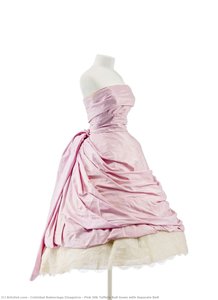Pink Silk Taffeta Ball Gown With Separate Belt — Cristóbal Balenciaga Eizaguirre