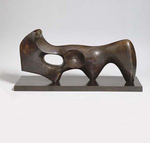 Reclining figure; Circle
